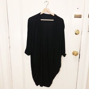 American Apparel - blk cocoon sweater - OS